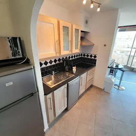 Apartment Village Naturiste Shibari *